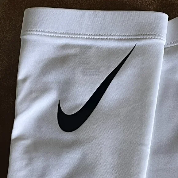 New NIKE Pro Adult Dri-FIT 3.0 Arm Sleeves Size S/M - Picture 3 of 3